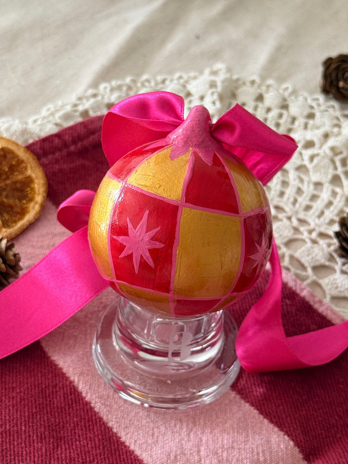 The Royal Harlequin Bauble